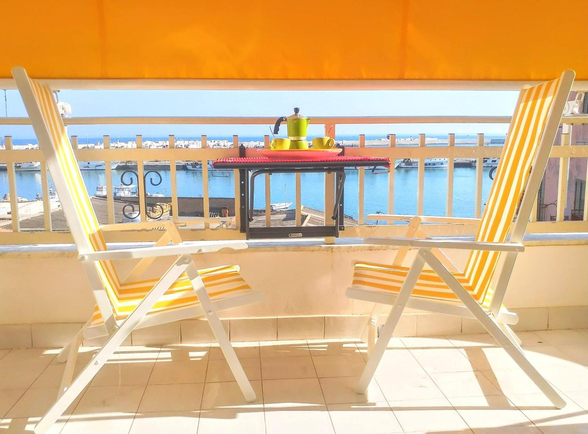 Casa Sunrise - Lovely Sea Front Apartment ชากกา ภายนอก รูปภาพ
