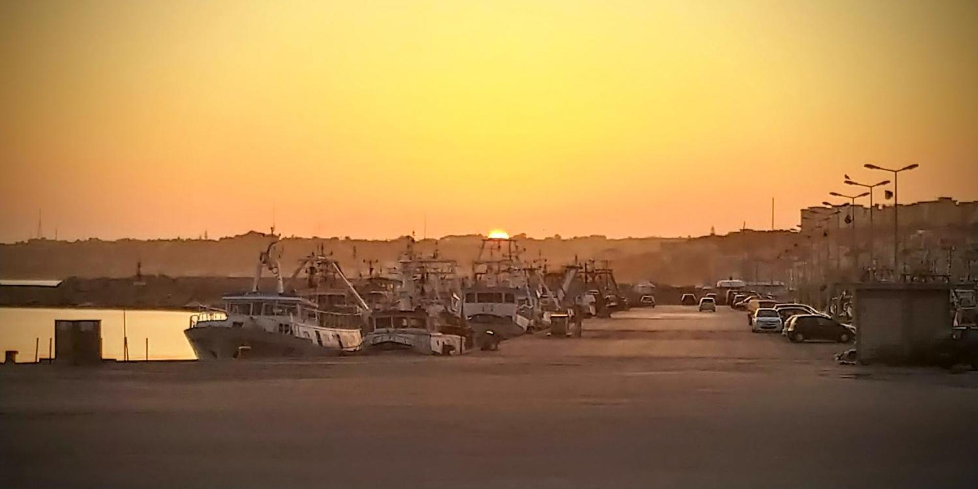 Casa Sunrise - Lovely Sea Front Apartment ชากกา ภายนอก รูปภาพ